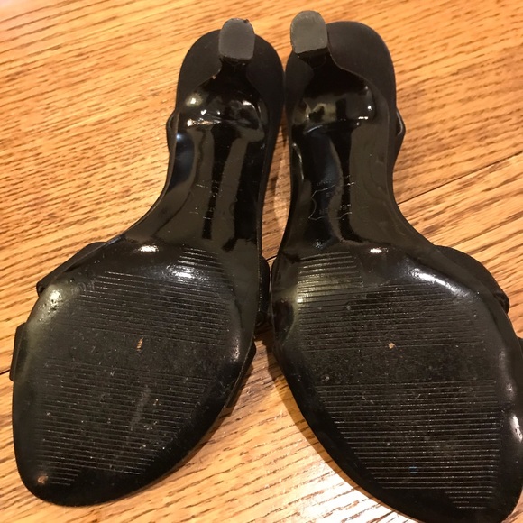 Stuart Weitzman Black Satin Heels - Picture 4 of 5